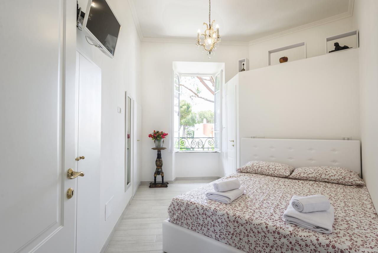 Villino Emanuele Bed & Breakfast Santa Marinella Dış mekan fotoğraf